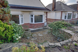 Front External- click for photo gallery